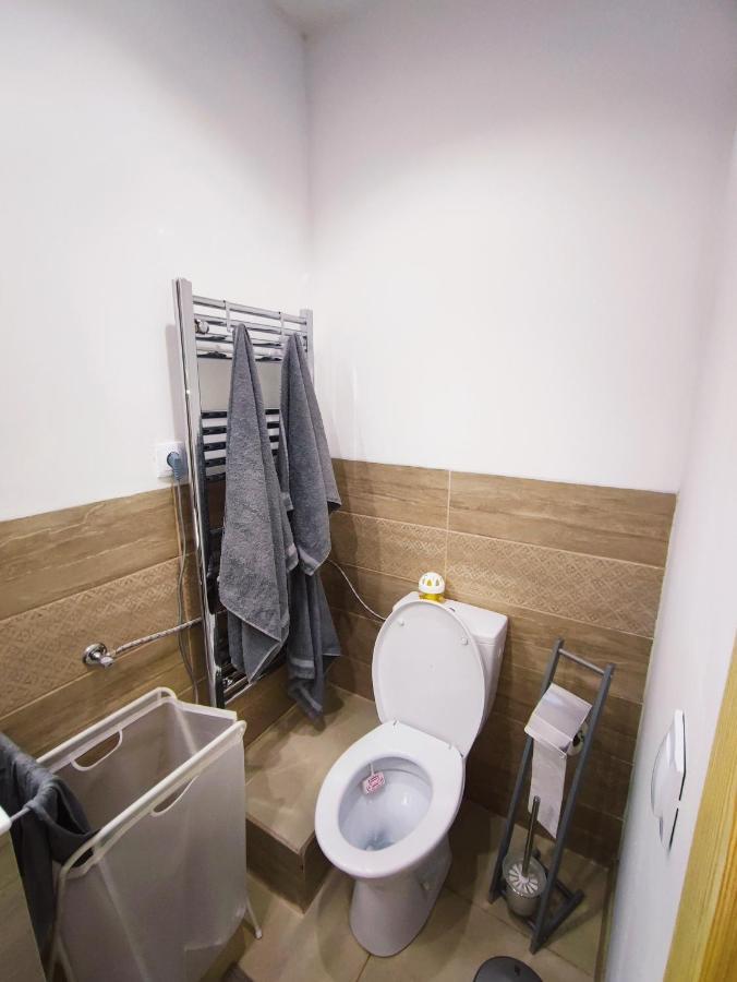 White Rose Studio Basement * Budapest